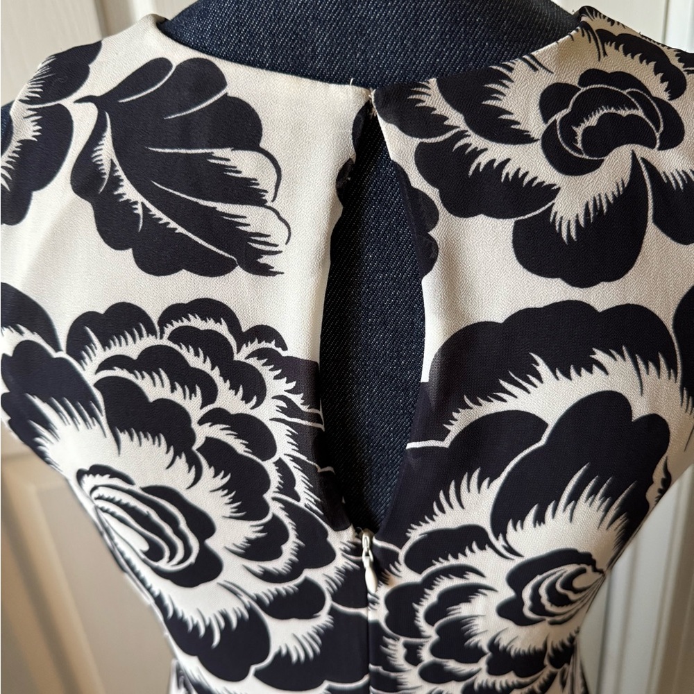 Ann Taylor Elegant Black and White printed Floral Dress SZ S - Picture 5 of 6